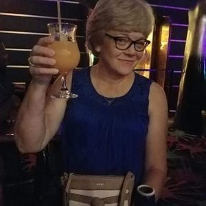 Meet your Posher, Sally